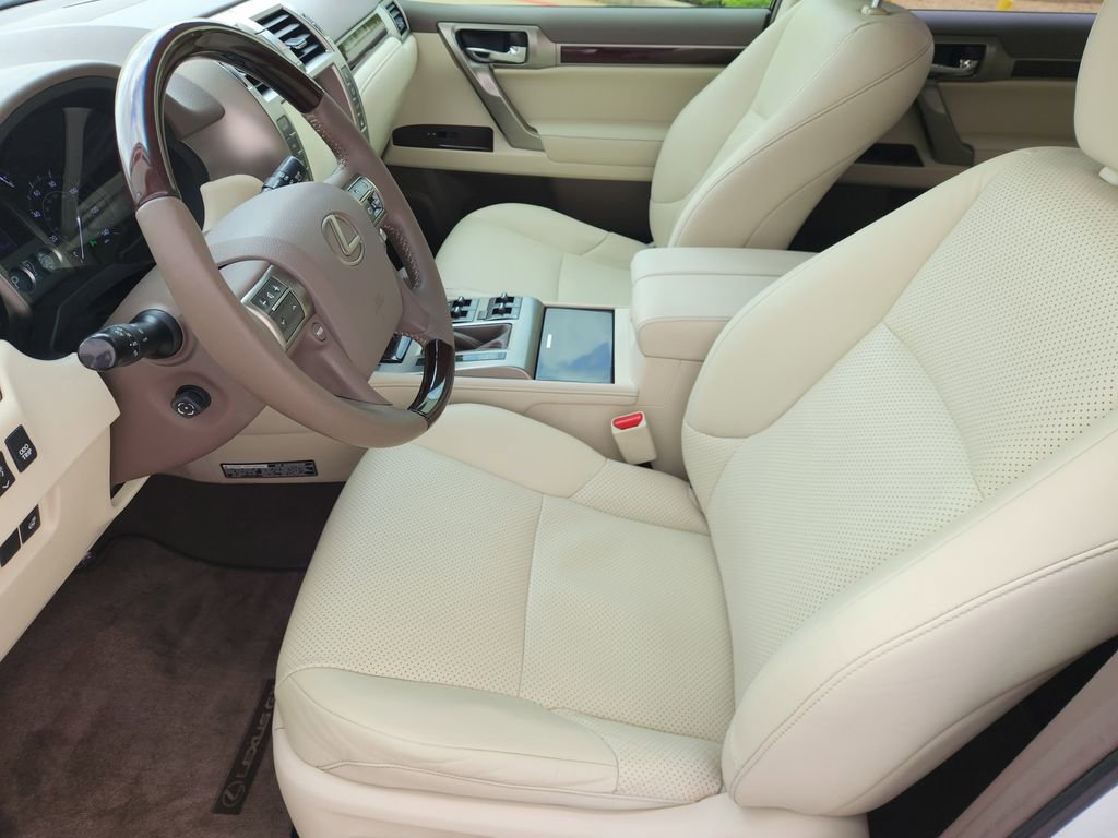 Used 2015 Lexus GX 460 Luxury AWD/4WD image 13