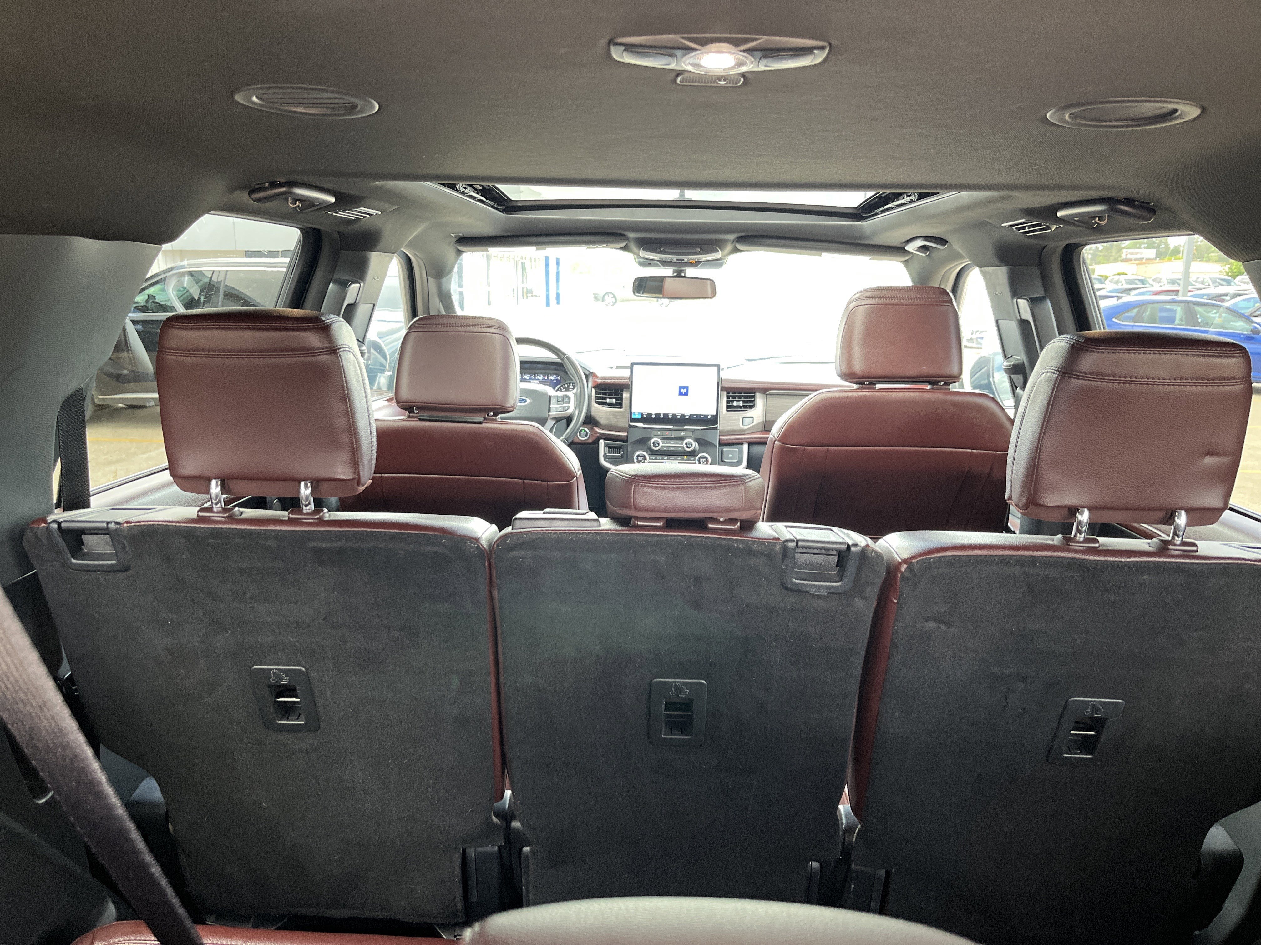 Used 2024 Ford Expedition Max Limited RWD image 17