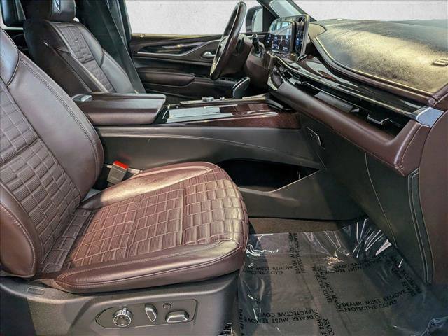 Used 2023 Cadillac Escalade Sport Platinum w/ LPO, ONYX Package image 20