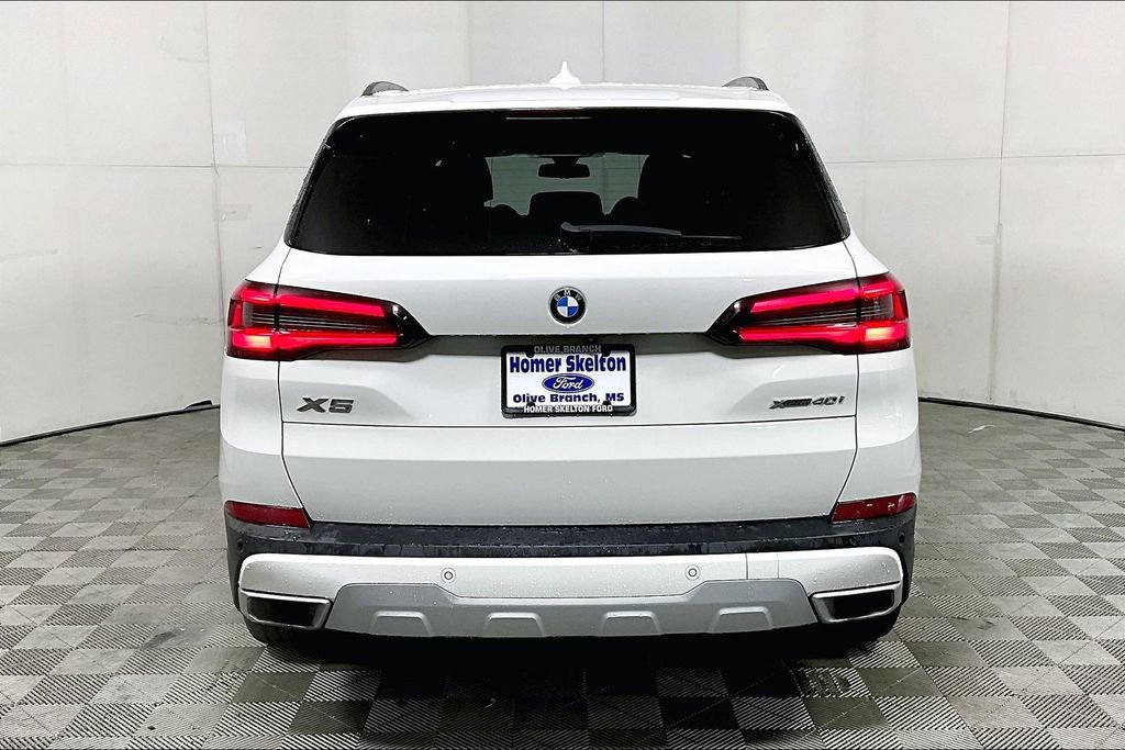Used 2023 BMW X5 xDrive40i image 4