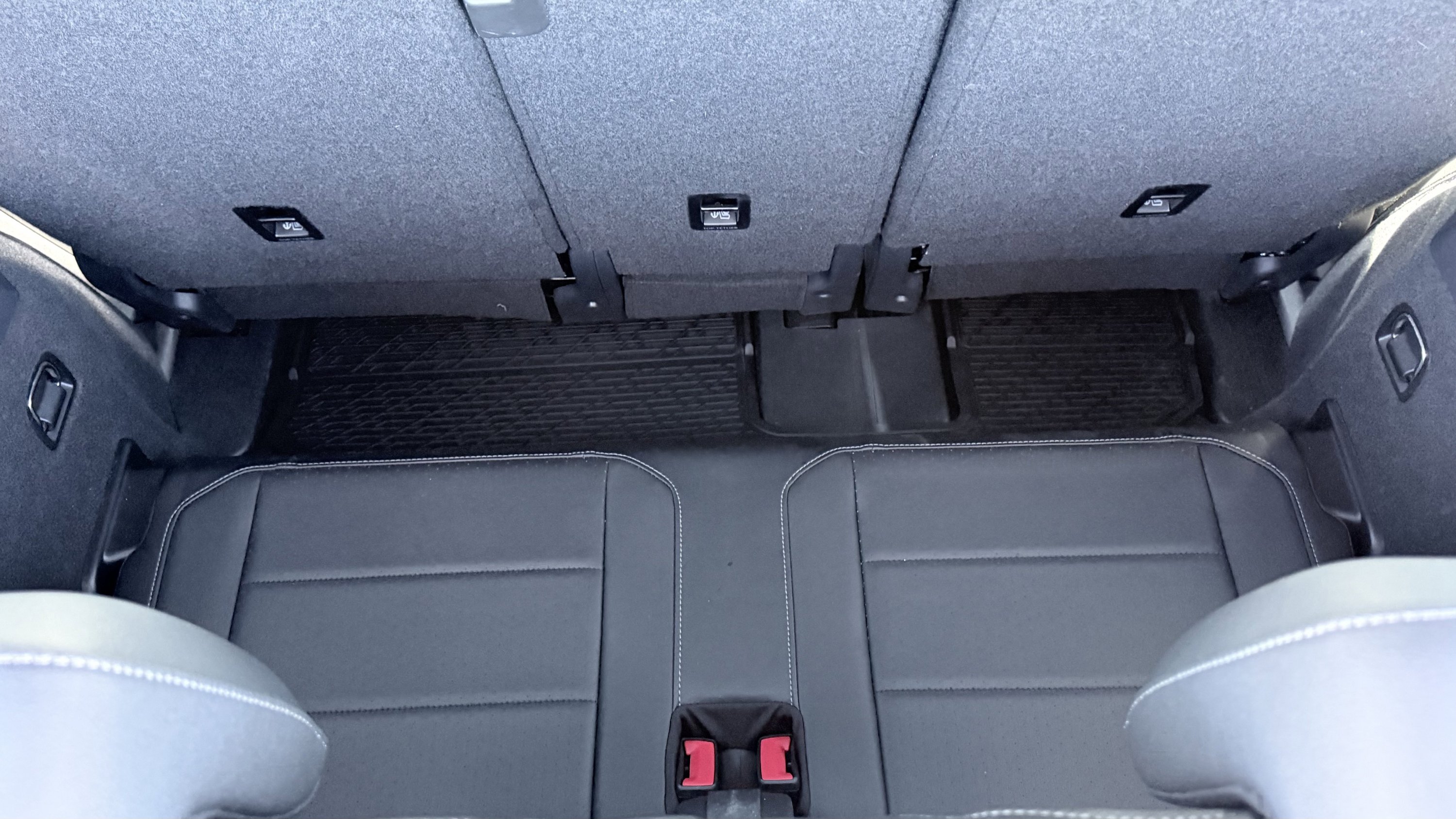 Used 2019 Volkswagen Tiguan SEL R-Line FWD image 20
