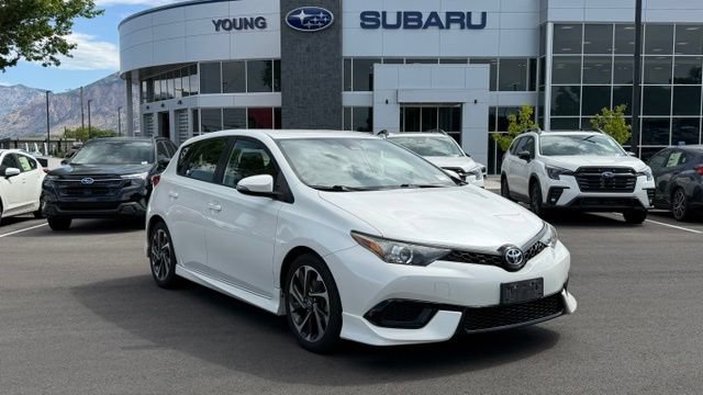 Used 2018 Toyota Corolla iM w/ Carpet Mat Package (TMS)