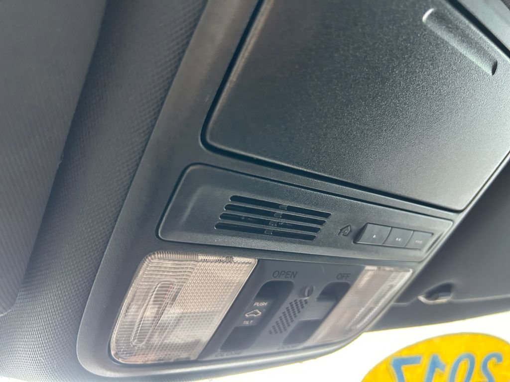 Used 2017 Honda Accord EX-L image 29