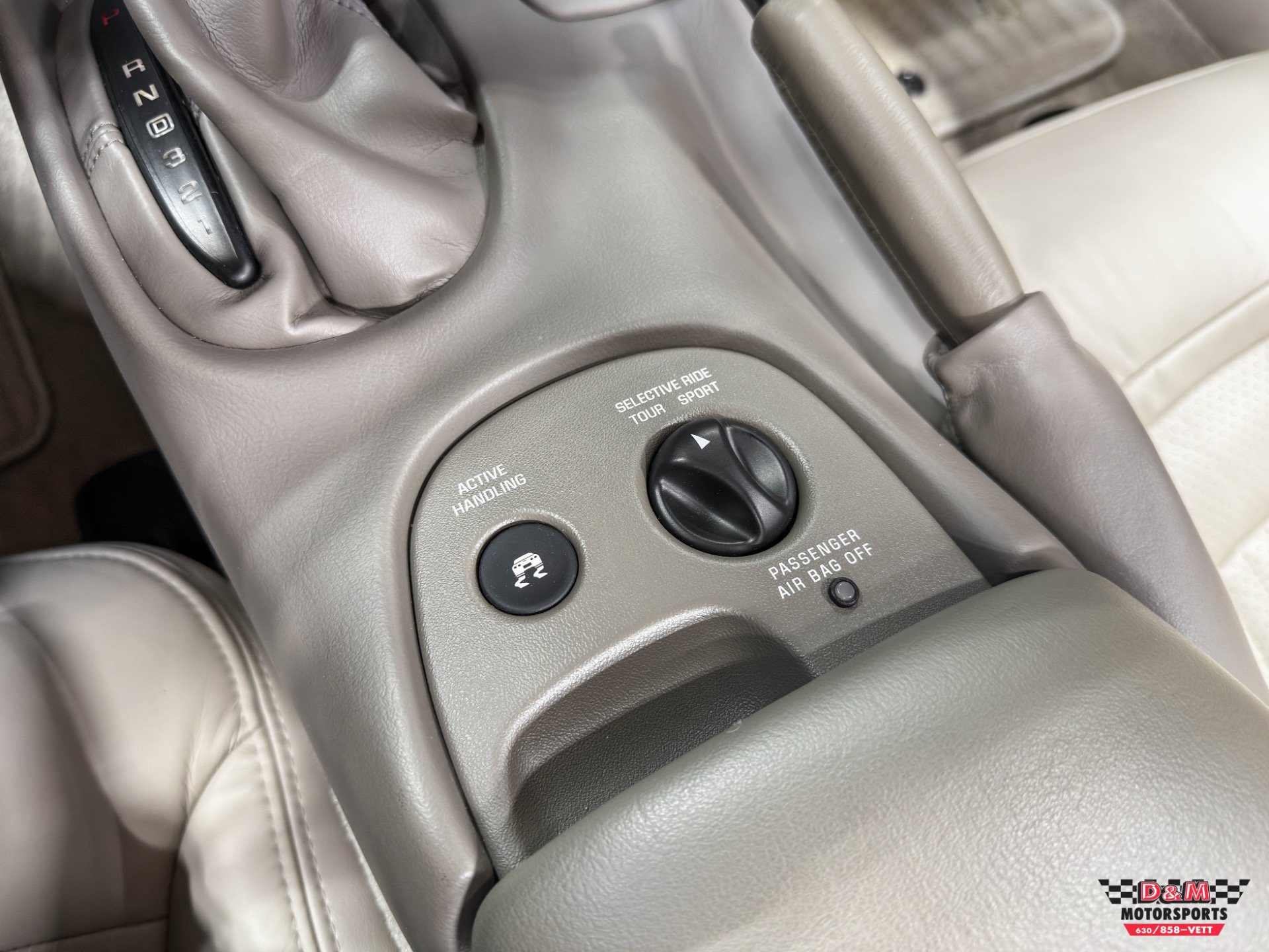 Used 2003 Chevrolet Corvette 50TH Anniversary Convertible w/ Preferred Equipment Group1 image 23