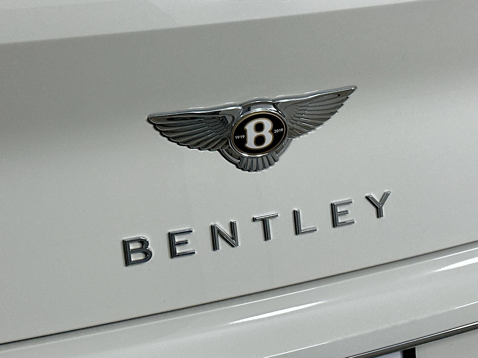 Used 2020 Bentley Continental GT AWD/4WD image 40
