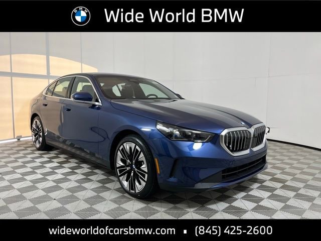 New 2026 BMW 530i xDrive w/ Premium Package AWD/4WD image 1