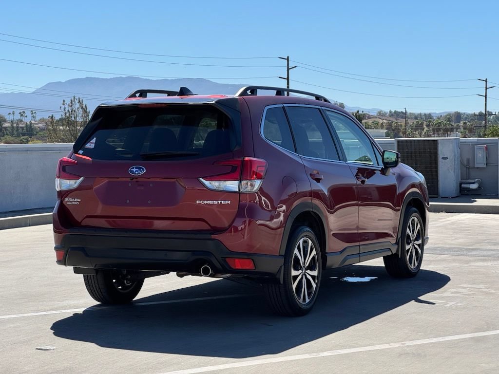 Certified 2024 Subaru Forester Limited w/ Pop Package 2 AWD/4WD image 32