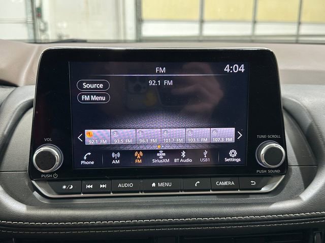 Used 2023 Nissan Rogue SV image 20