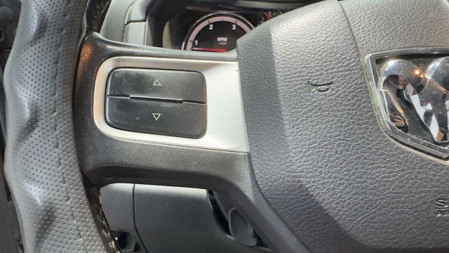 Used 2011 RAM 2500 Laramie AWD/4WD image 27