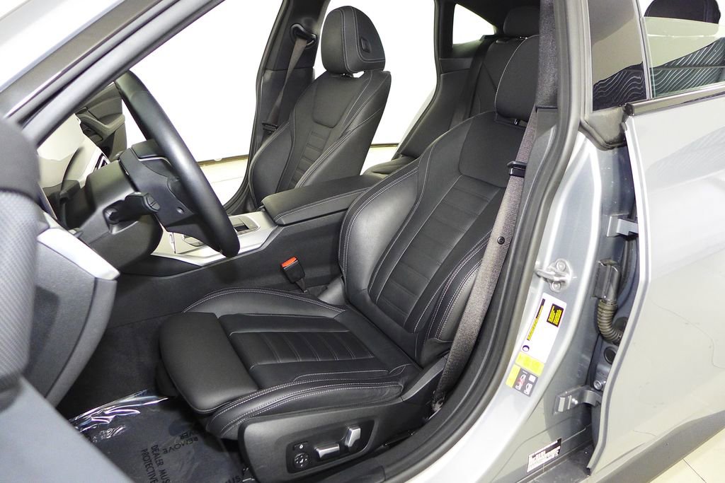 Certified 2023 BMW i4 eDrive35 image 23