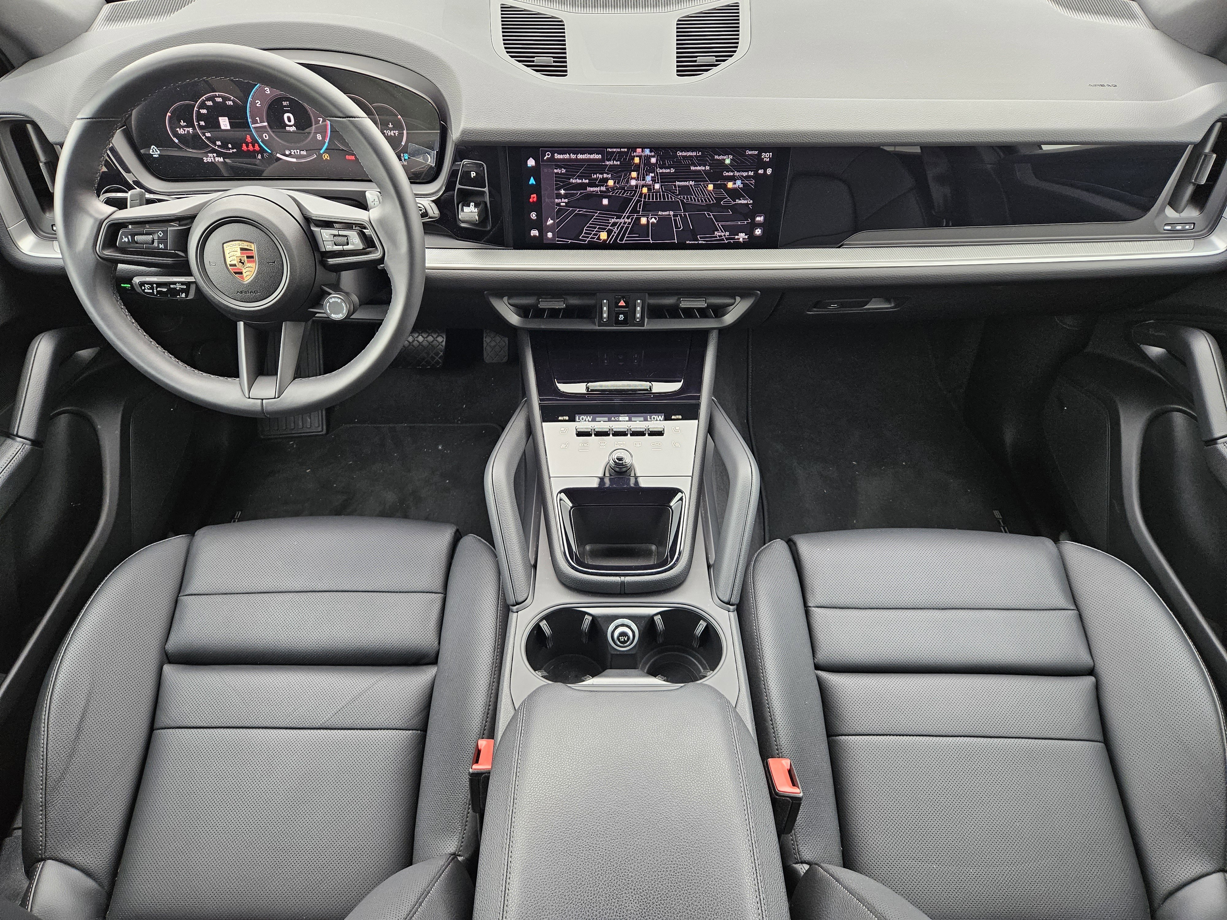 Used 2025 Porsche Cayenne AWD/4WD image 24