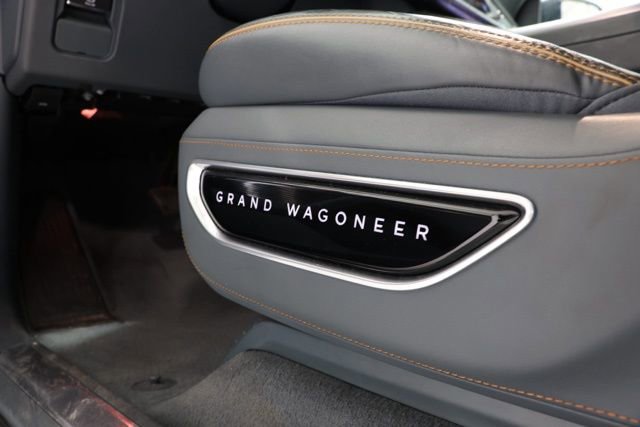 Used 2023 Jeep Grand Wagoneer Series II AWD/4WD image 16