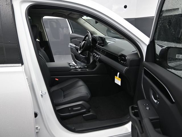 New 2025 Honda Pilot Touring image 12