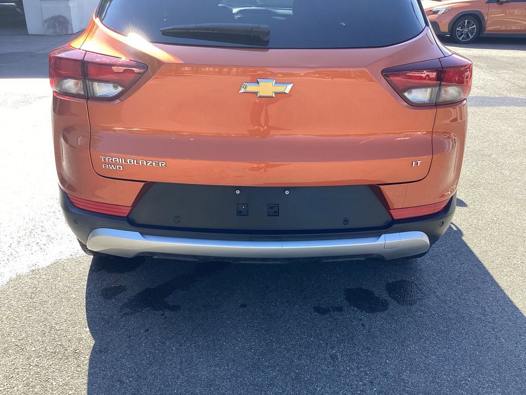 Used 2022 Chevrolet TrailBlazer LT w/ Sun and Liftgate Package AWD/4WD image 25