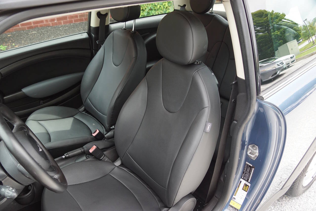 Used 2011 MINI Cooper Hardtop FWD image 19