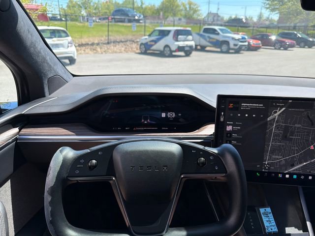 Used 2022 Tesla Model X AWD/4WD image 35