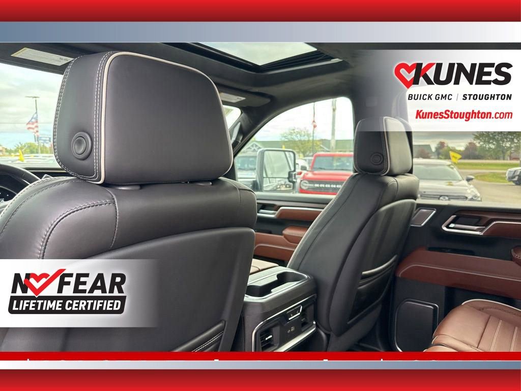 Used 2026 GMC Sierra 3500 Denali Ultimate w/ Snow Plow Prep/Camper Package image 46