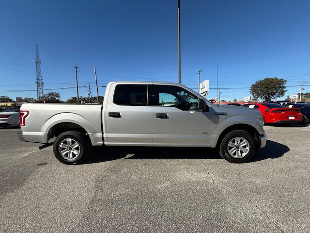 Used 2015 Ford F150 XLT image 3