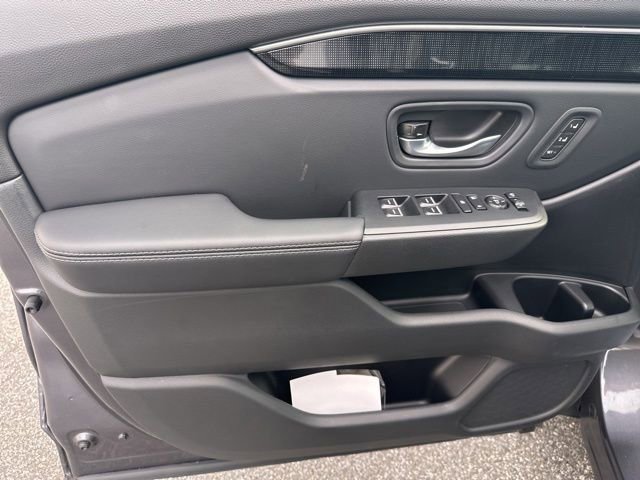 Certified 2025 Honda Pilot Elite image 18