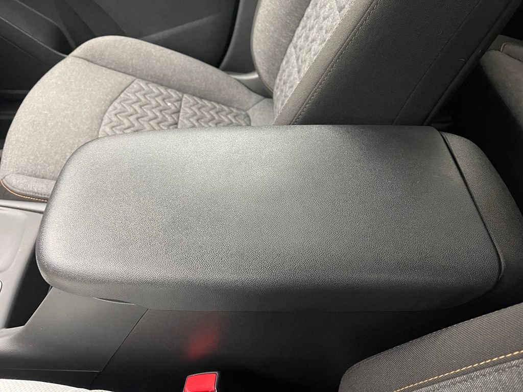 Used 2024 Chevrolet Equinox LT FWD image 27