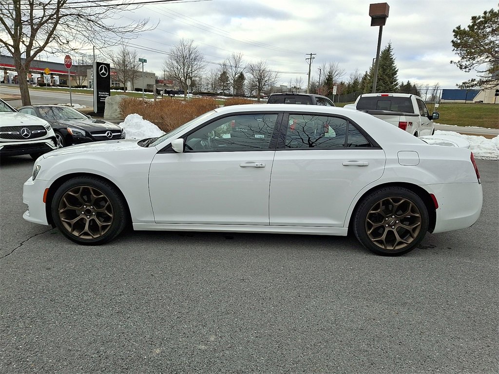 Used 2017 Chrysler 300 S w/ S Model Appearance Package image 7