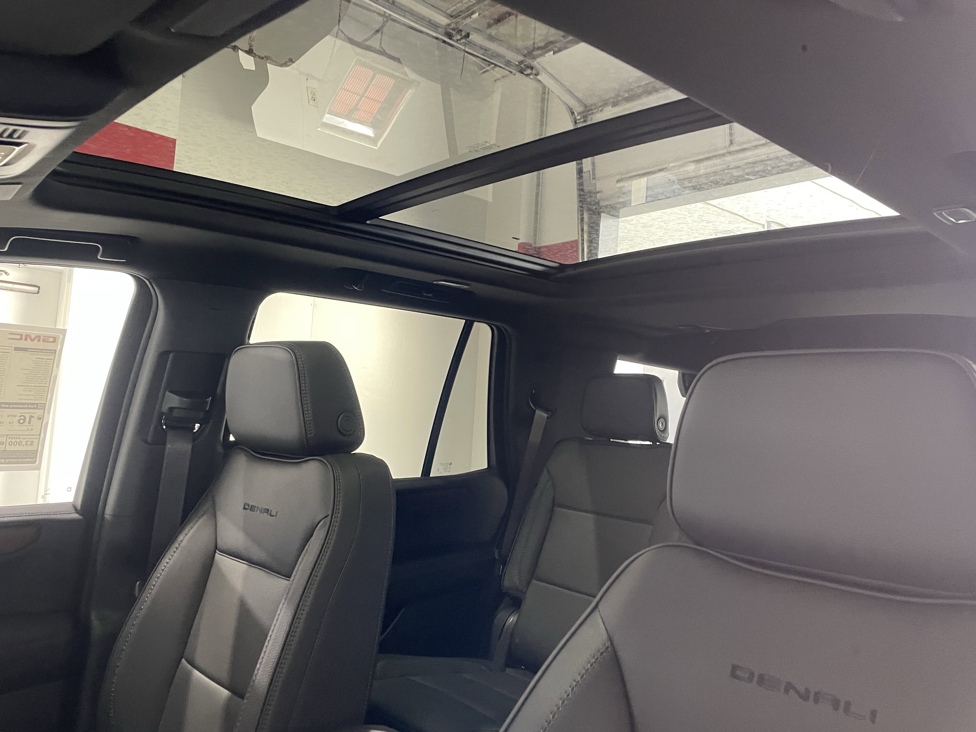 New 2026 GMC Yukon Denali w/ Sun & Power Step Package image 17