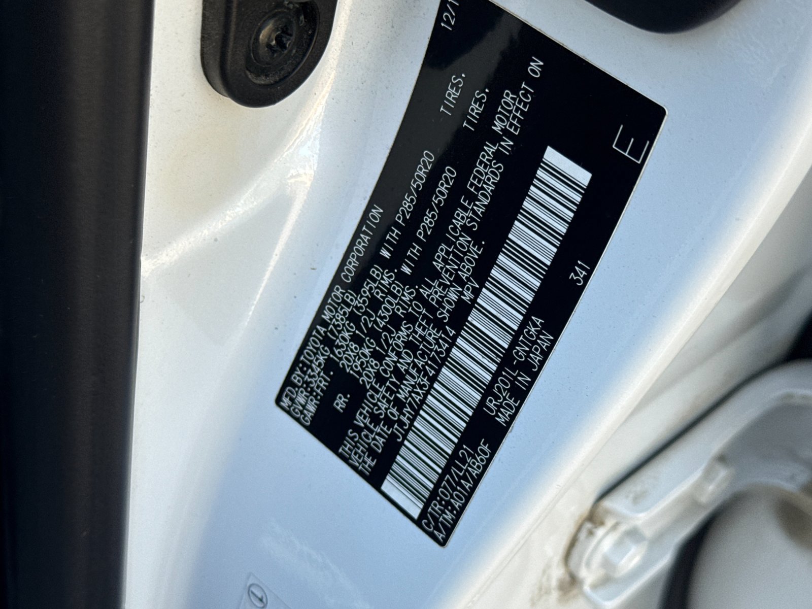 Used 2015 Lexus LX 570 4WD image 29