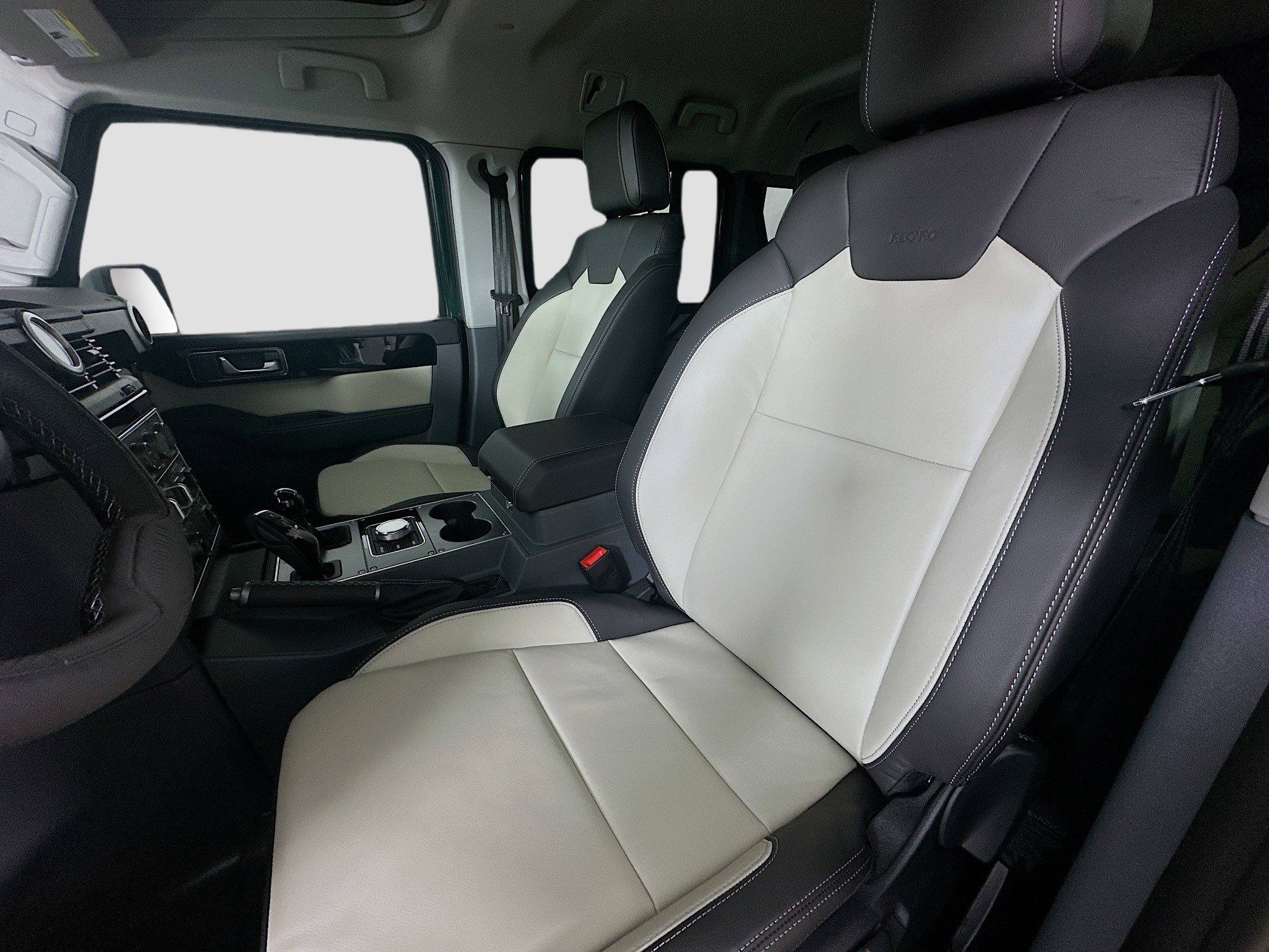 New 2025 INEOS Grenadier Fieldmaster Edition image 34