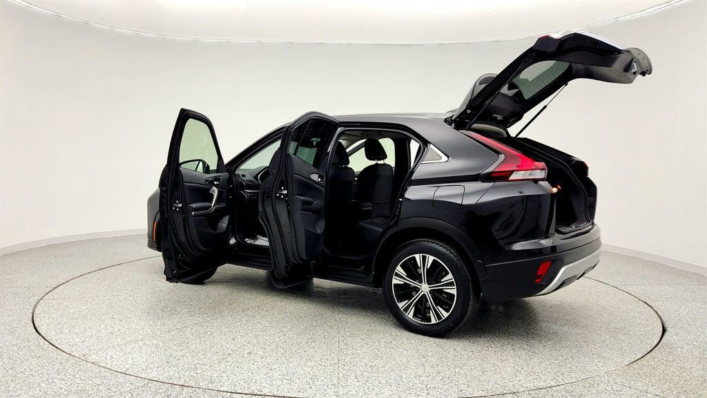 Used 2022 Mitsubishi Eclipse Cross SE image 12