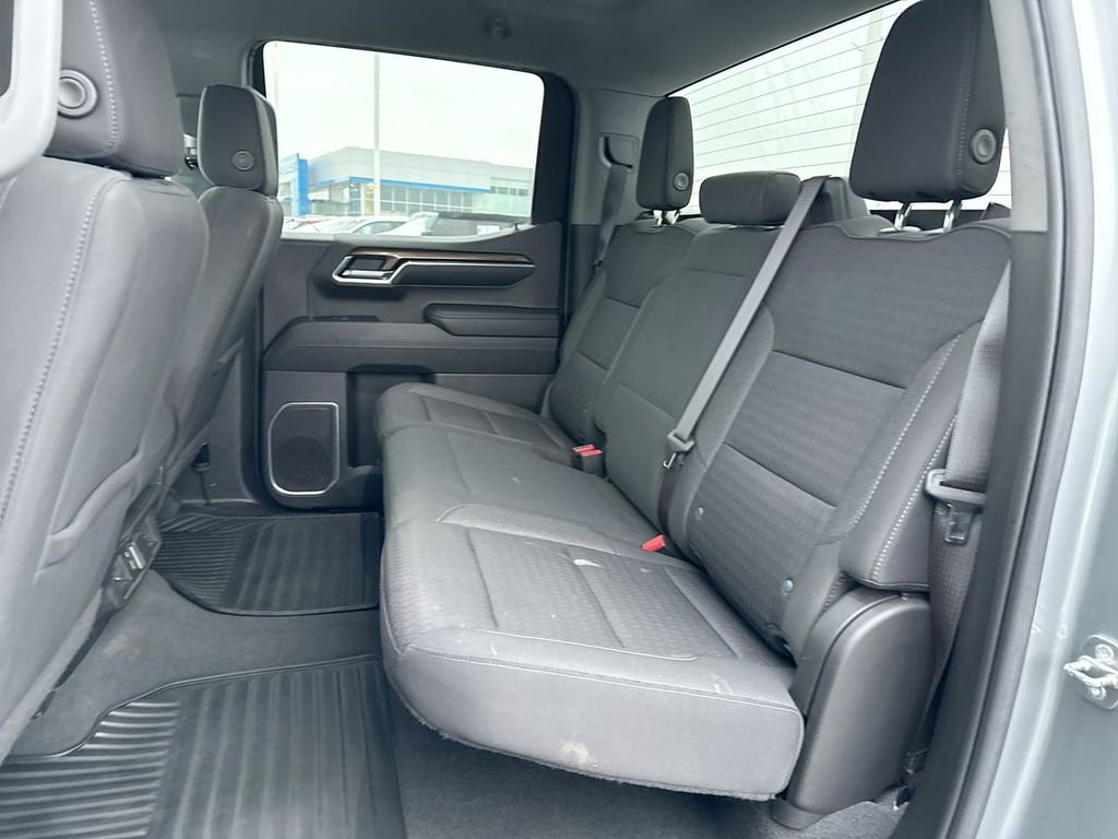 Used 2023 Chevrolet Silverado 1500 LT image 23
