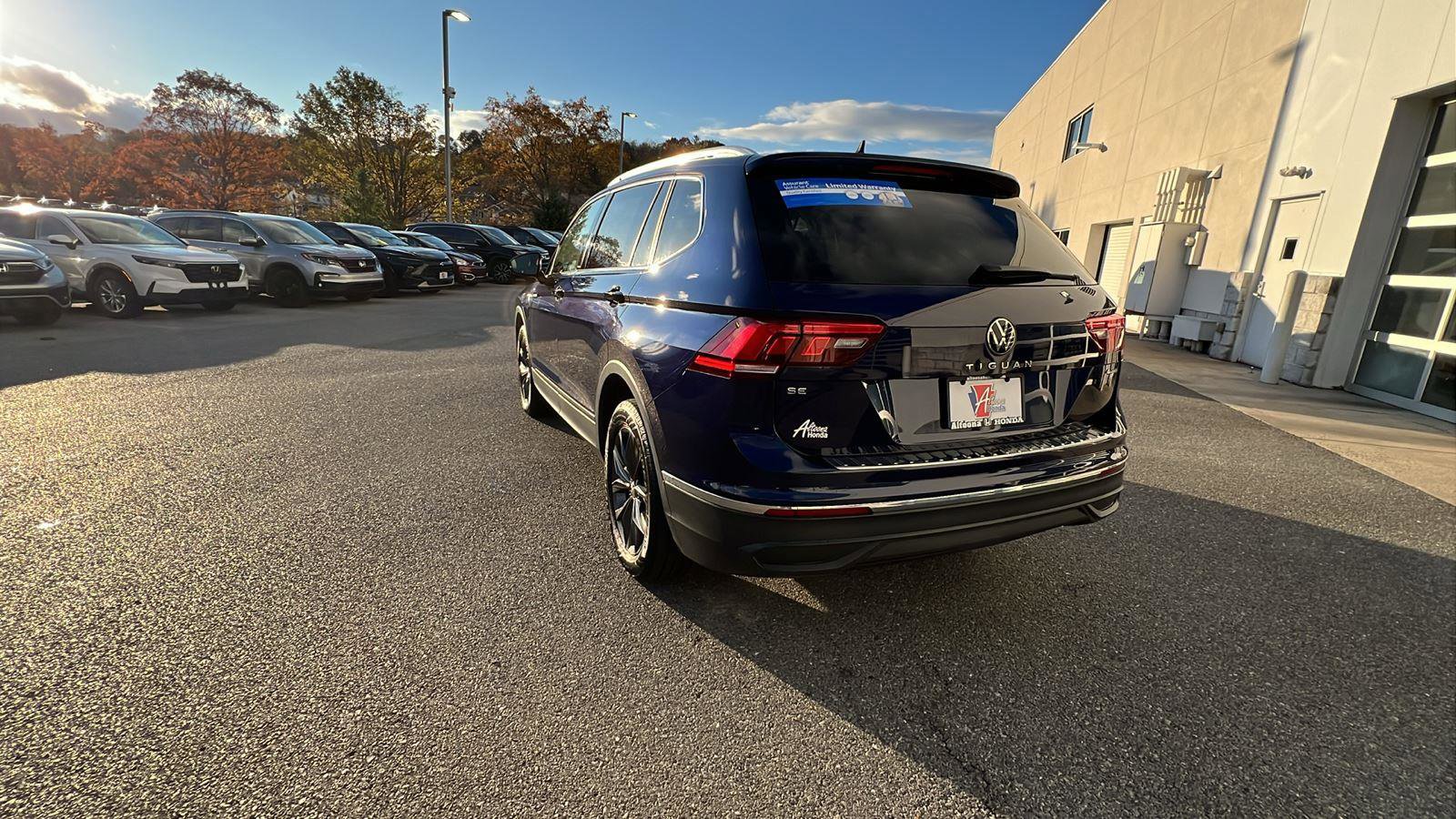 Used 2022 Volkswagen Tiguan SE image 6