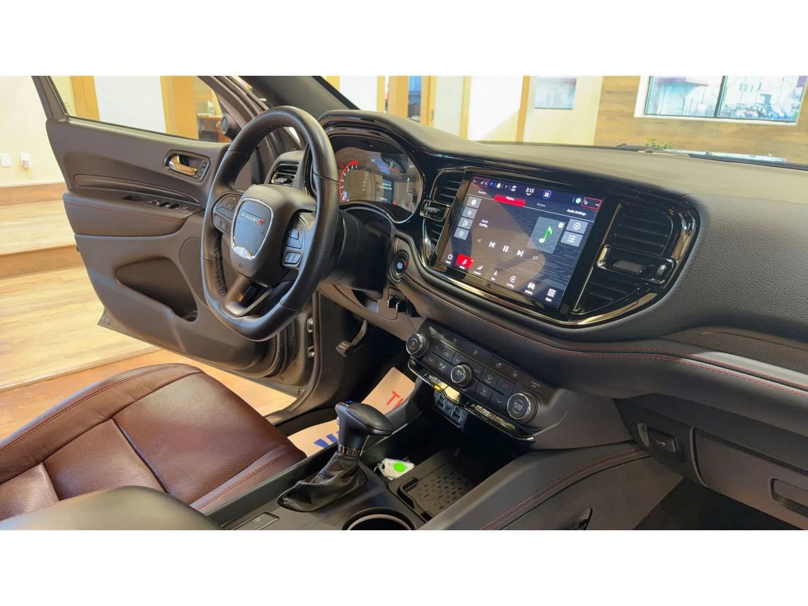 Used 2025 Dodge Durango R/T w/ Blacktop Package image 25