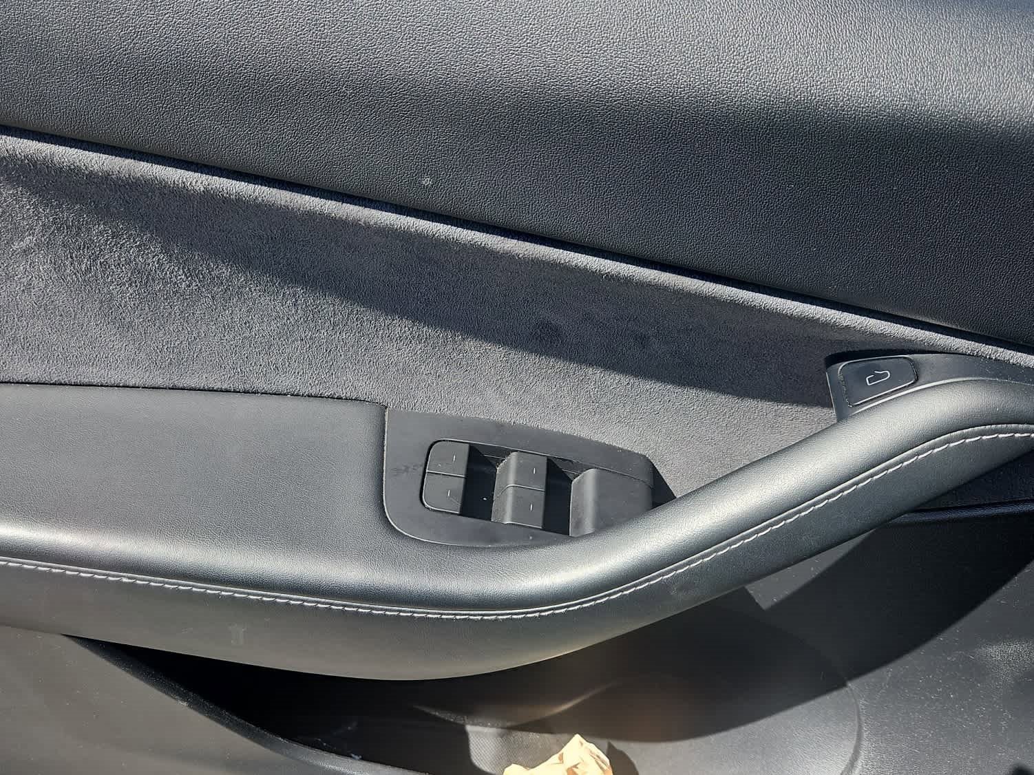 Used 2022 Tesla Model Y Performance image 15