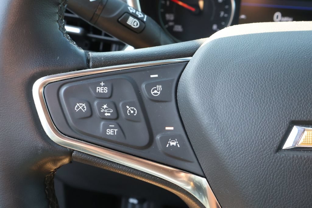 Used 2024 Chevrolet Equinox LT FWD image 18