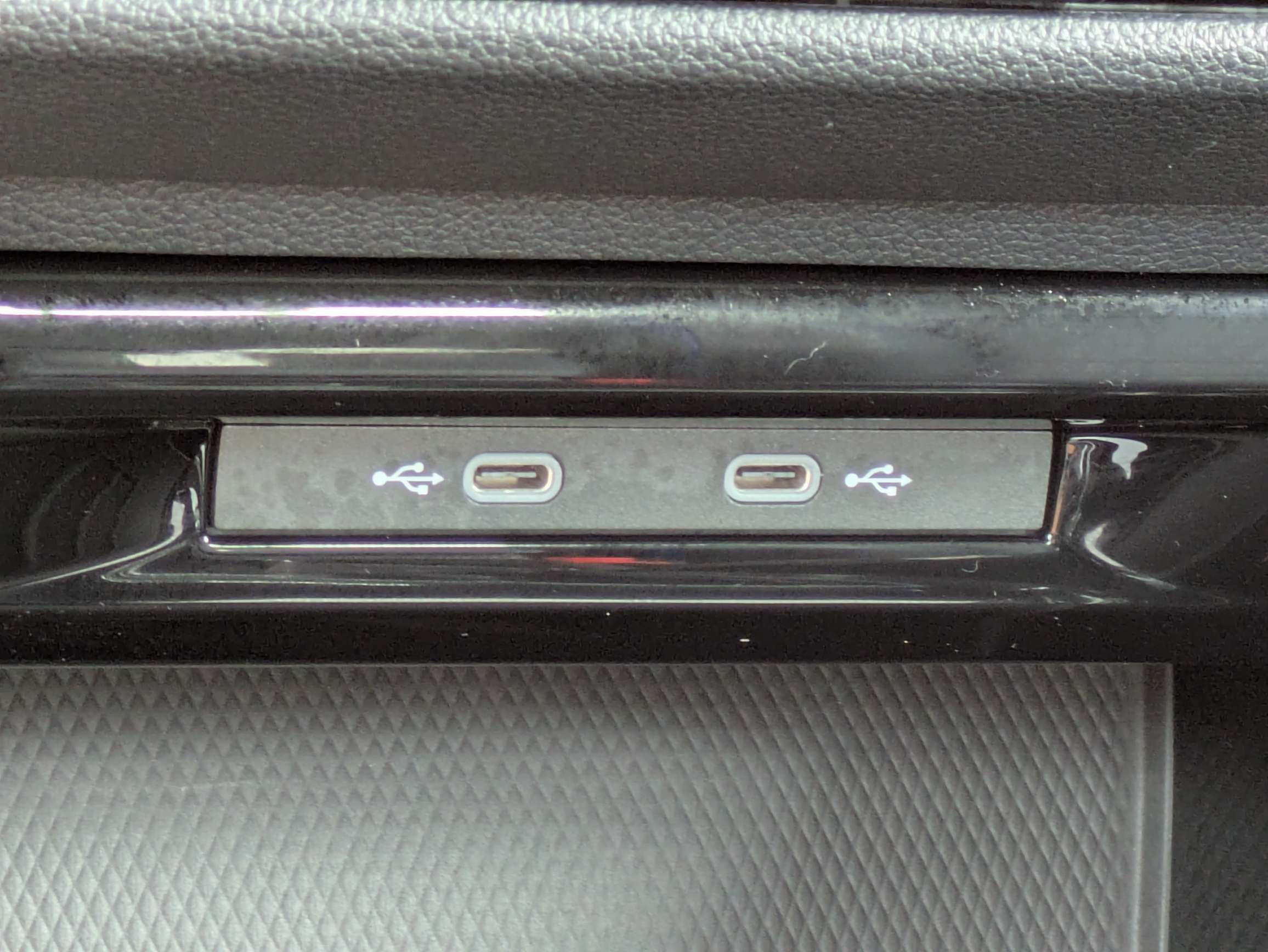 Used 2026 Volkswagen Golf AWD/4WD image 27