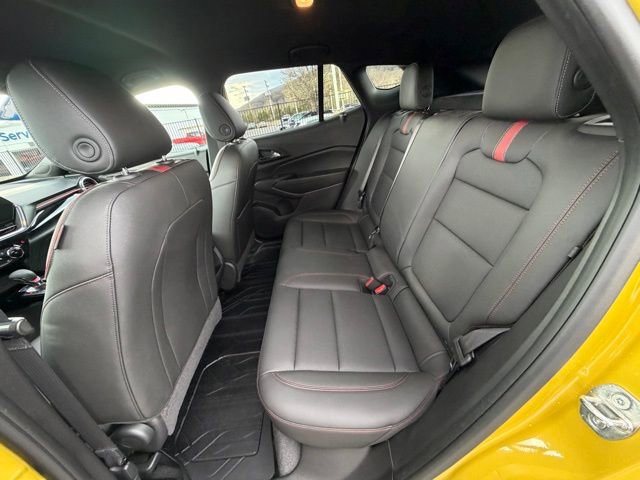 Certified 2024 Chevrolet Trax RS w/ Driver Confidence Package image 35