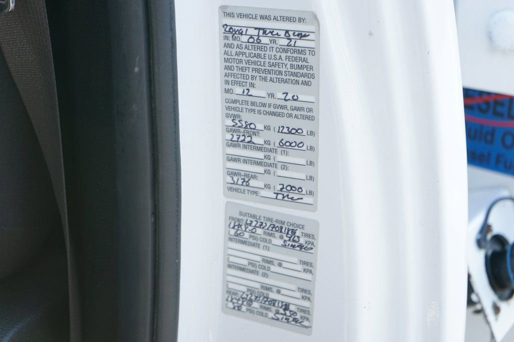 Used 2021 RAM 3500 Big Horn image 49