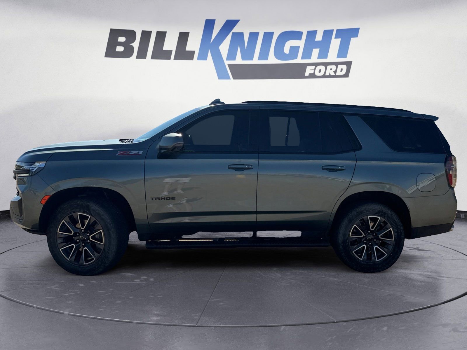 Used 2023 Chevrolet Tahoe Z71 w/ Z71 Off-Road Package image 2