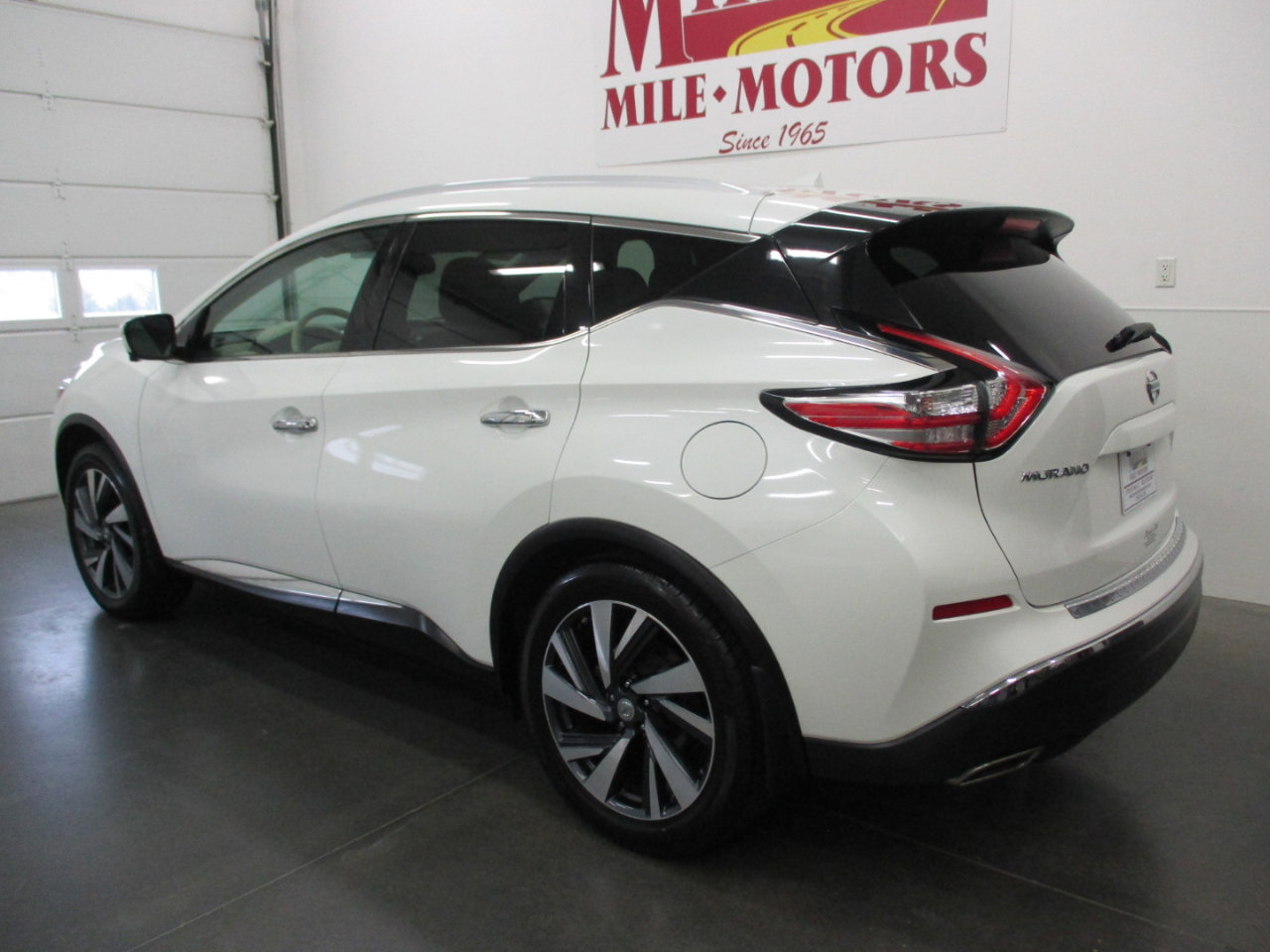 Used 2015 Nissan Murano Platinum w/ Platinum Technology Package image 4