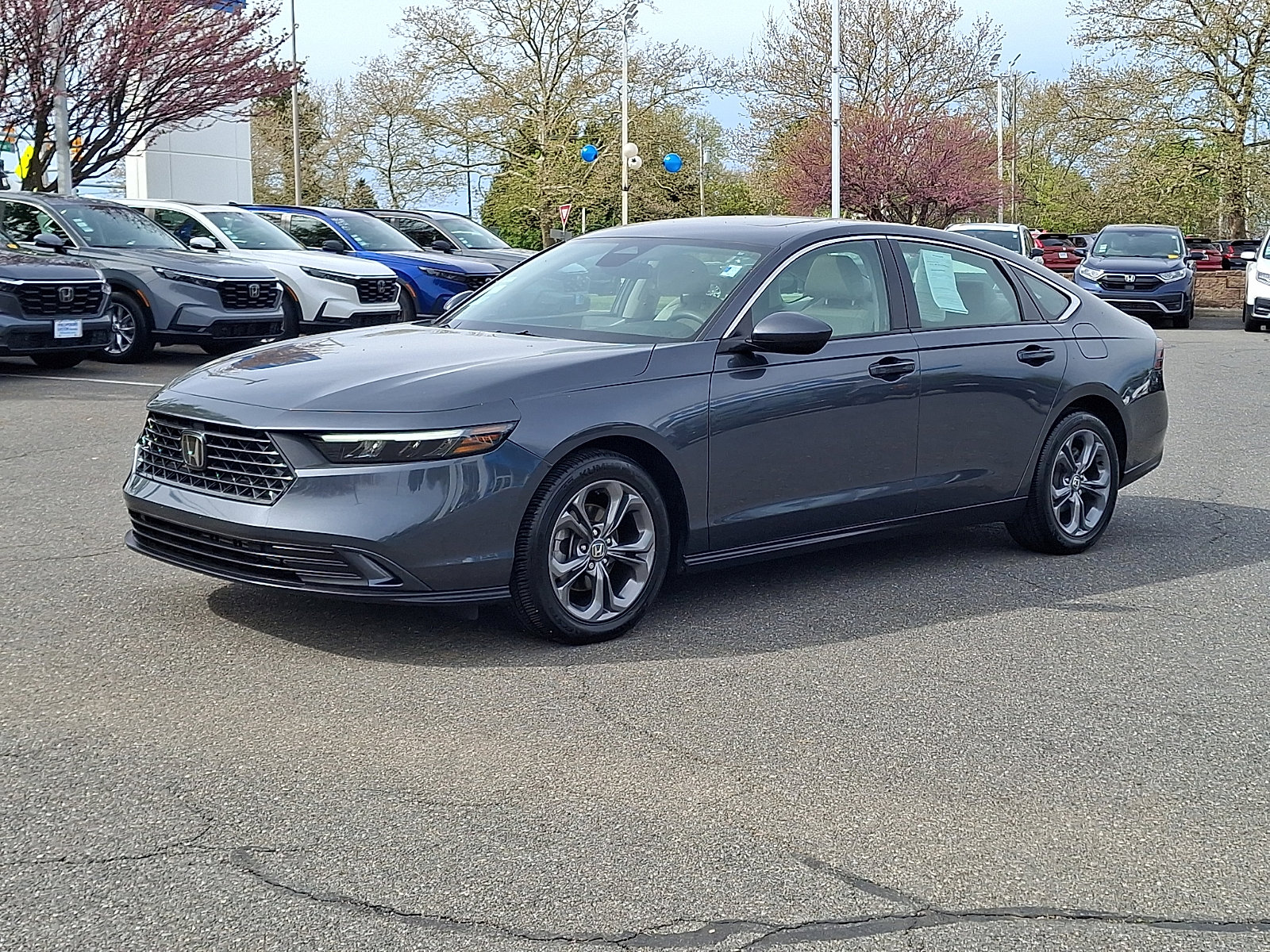 Used 2023 Honda Accord EX image 3