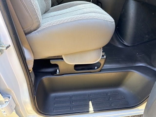 New 2026 GMC Savana 2500 w/ Driver Convenience Package RWD image 31