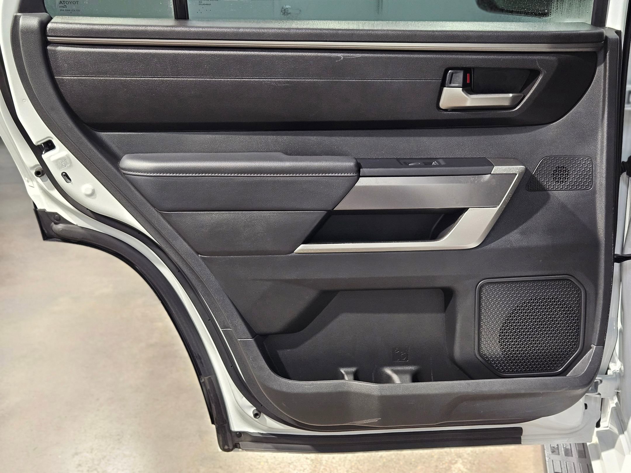 Certified 2025 Toyota Sequoia SR5 image 34