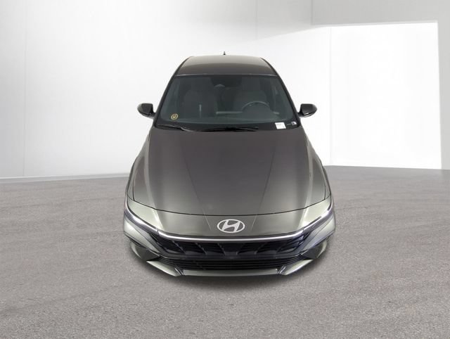 New 2026 Hyundai Elantra Sport FWD image 40