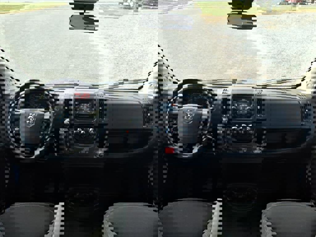 Used 2018 RAM ProMaster 2500 image 12