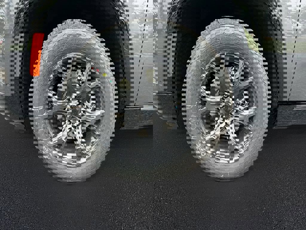 New 2026 Jeep Grand Wagoneer L Limited image 35