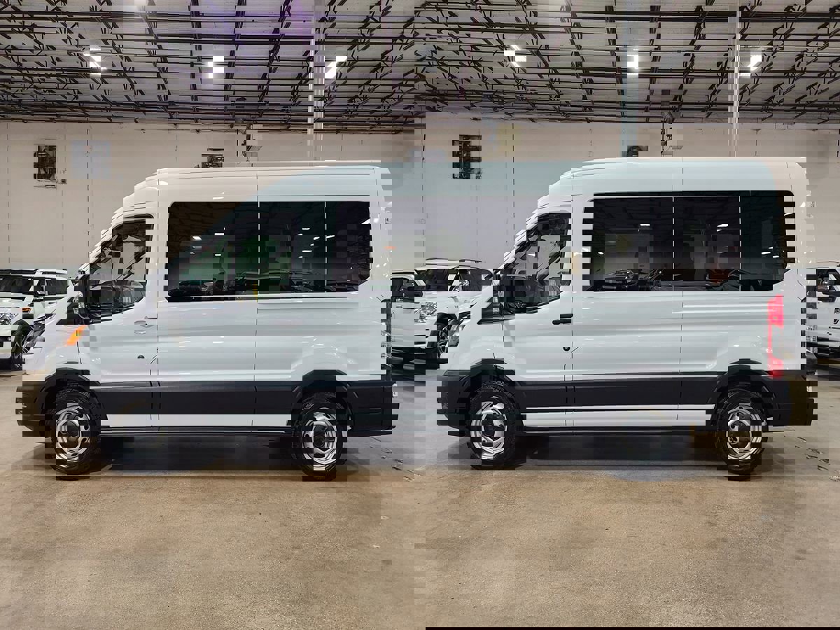 Used 2024 Ford Transit 350 XL image 8