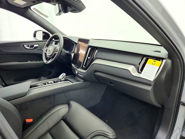 New 2026 Volvo XC60 B5 Ultra w/ Climate Package image 13