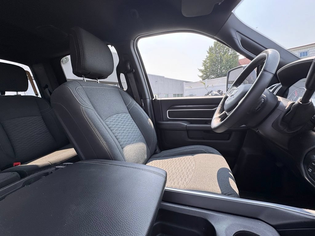 Certified 2025 RAM 2500 Big Horn AWD/4WD image 20