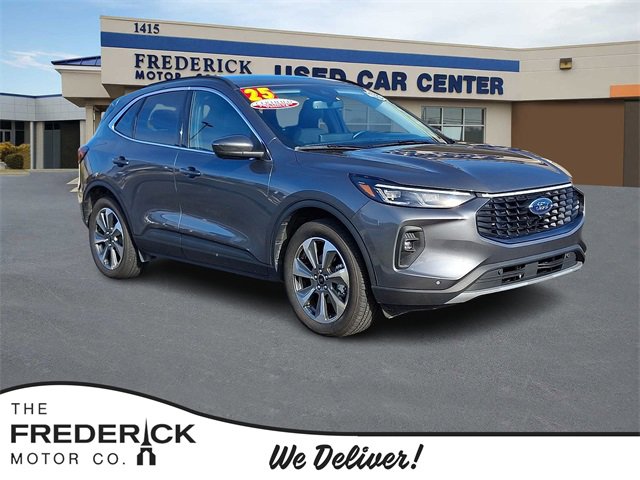 Certified 2025 Ford Escape Platinum w/ Premium Technology Package image 1