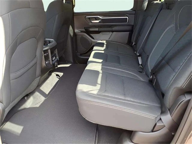 New 2026 RAM 1500 4x4 Crew Cab image 8